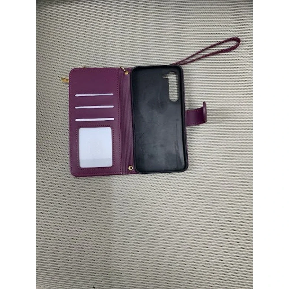 Phone Wallet‎ Case Womens OS Purple Travel Quilted Folio Wristlet Card Holder